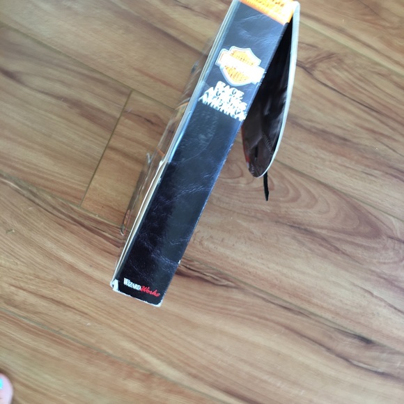 Harley-Davidson RaceAcross America CD with Manual - Picture 3 of 12